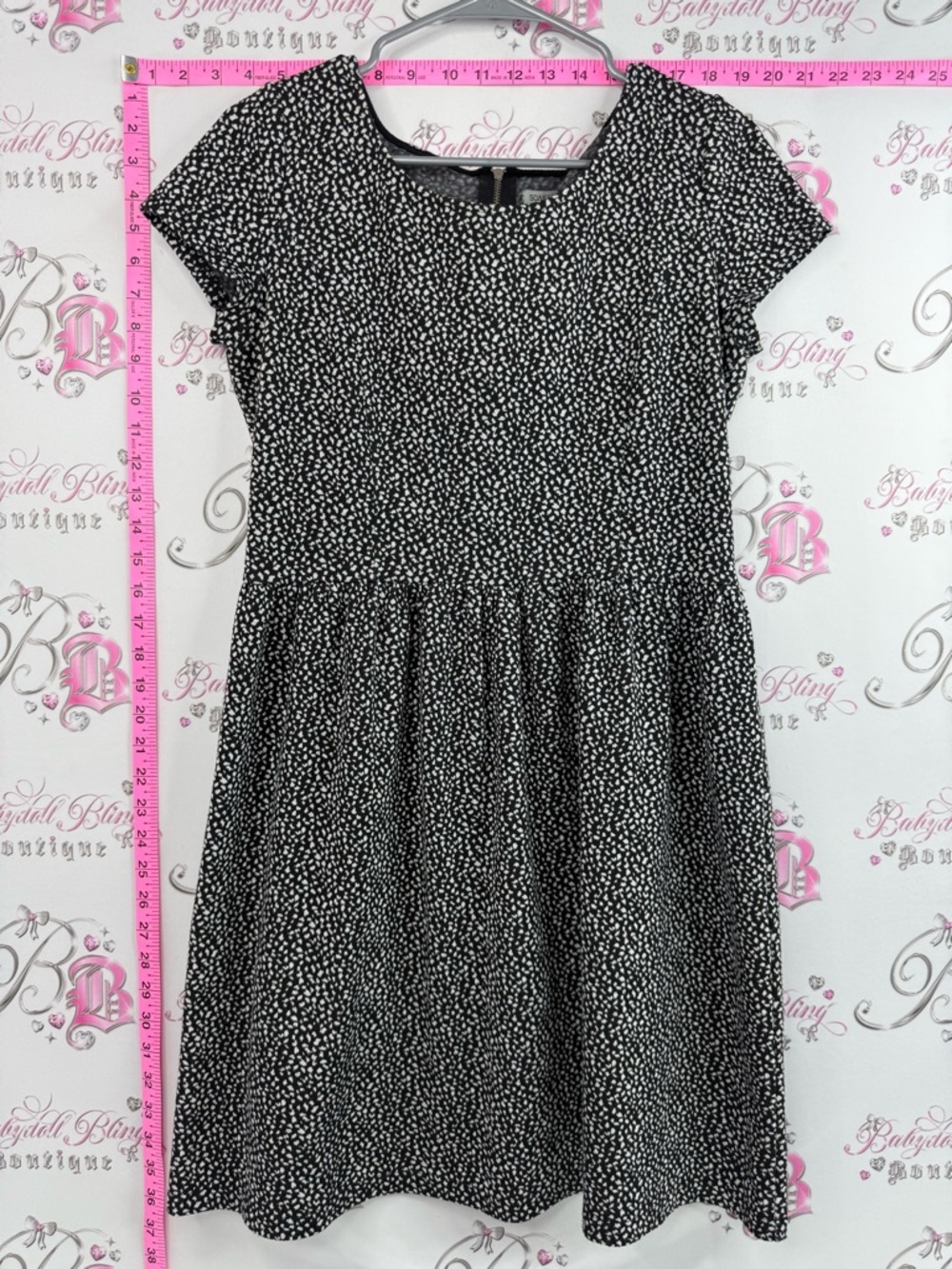 Soaked in luxury dress polkadot Dotted Black and White Dot Midi Dress